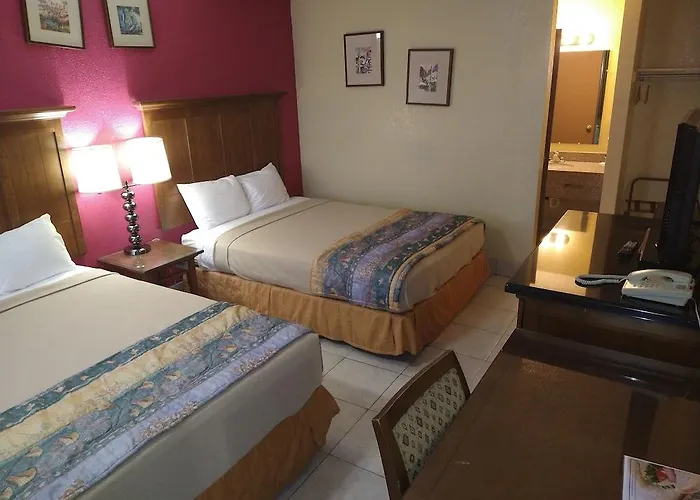Hotel A Victory & - North 3*