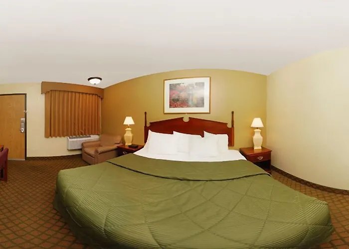 A Victory & - North Hotel 3*