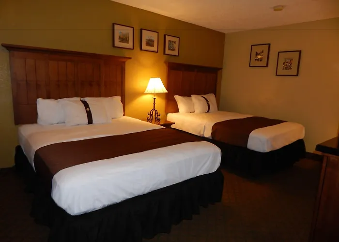 A Victory & - North Hotel