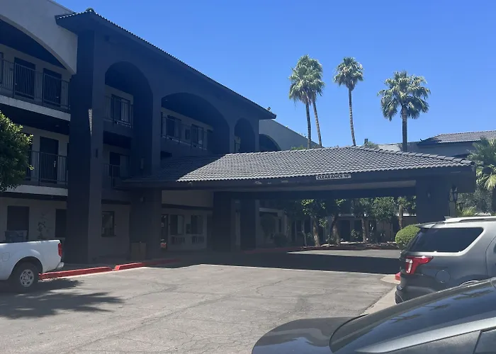 A Victory & - North Hotel 3*
