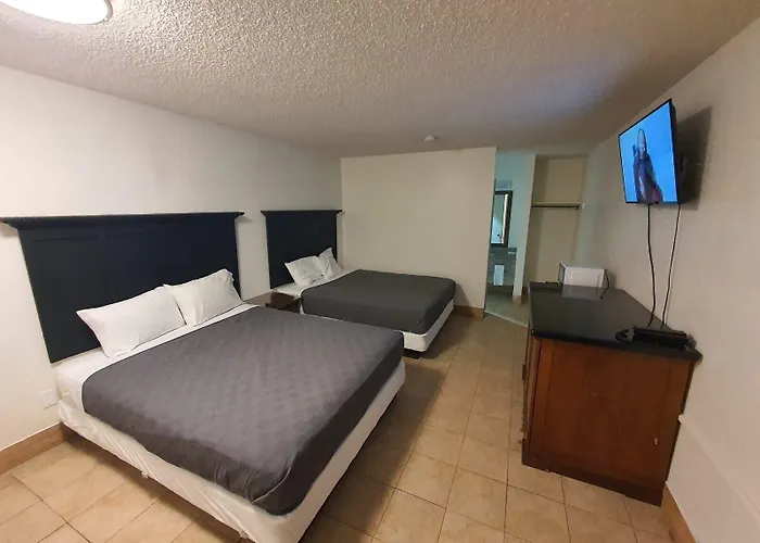 Hotel A Victory & - North 3*